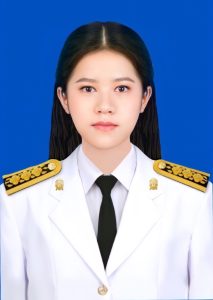 นางสาวสิรภัทร เสาร์ท้าว